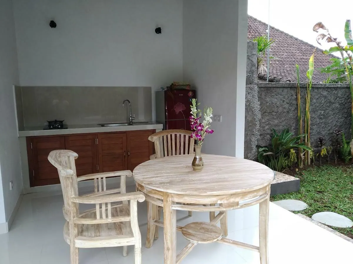 Adi Ari Villa Ubud 0*,
